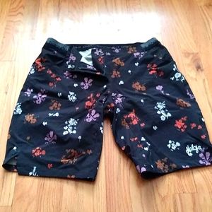 Title Nine Maloja Lg Shorts